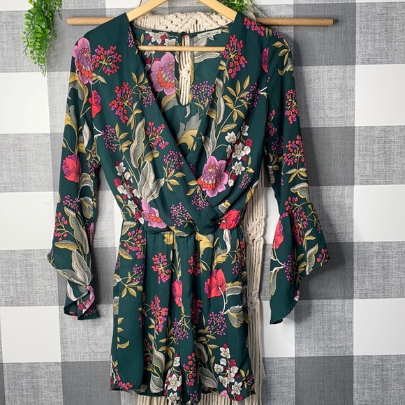 Beautiful Summer Romper - Picture 1 of 4